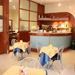 Hotell Gelsomina 2*